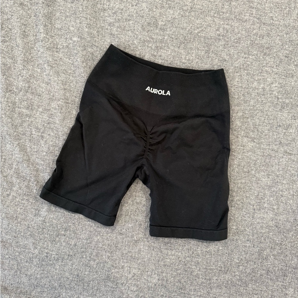 AUROLA Black Biker Shorts